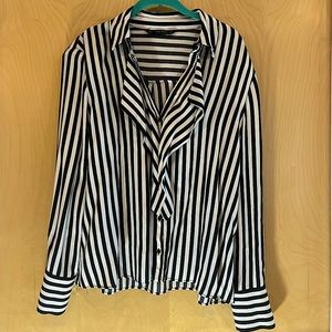 Zara Basic black and white striped button down top with ruffle collar (US L)